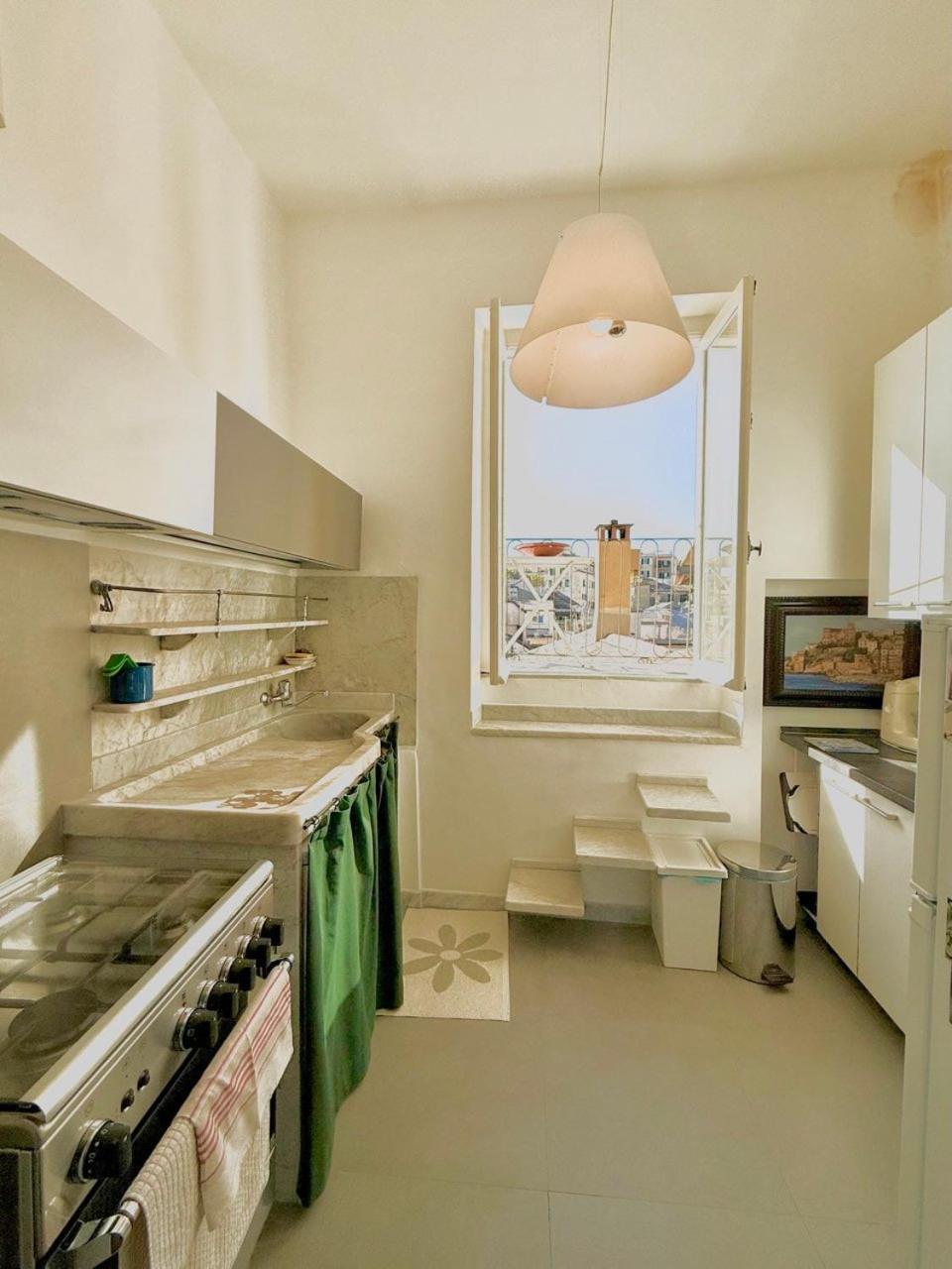 Apartamento La Mansarda Al Porto Di Génova